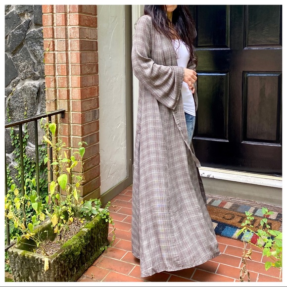 ✨LAST ONE✨Absolutely gorgeous longline checkered - Picture 3 of 13